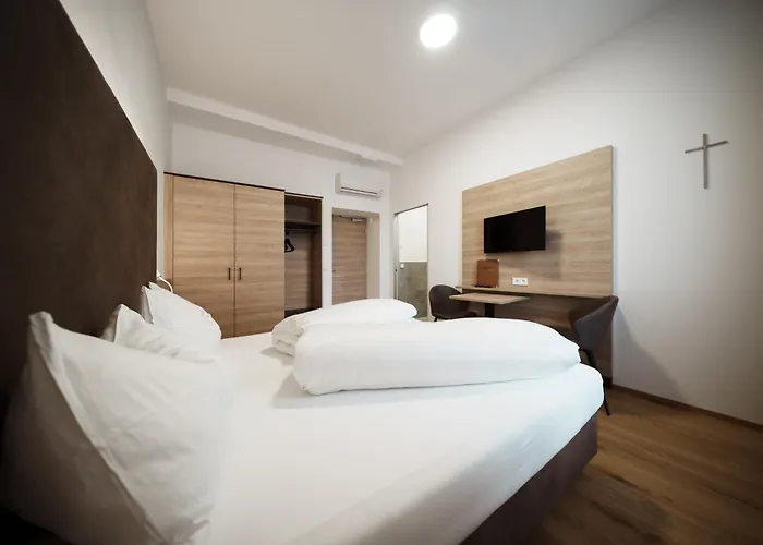 Hotel Kolpinghaus Bozen
